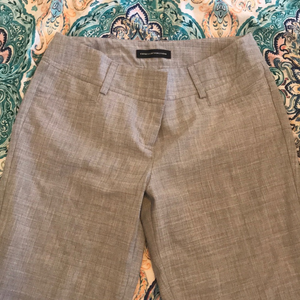 Grey cropped trousers